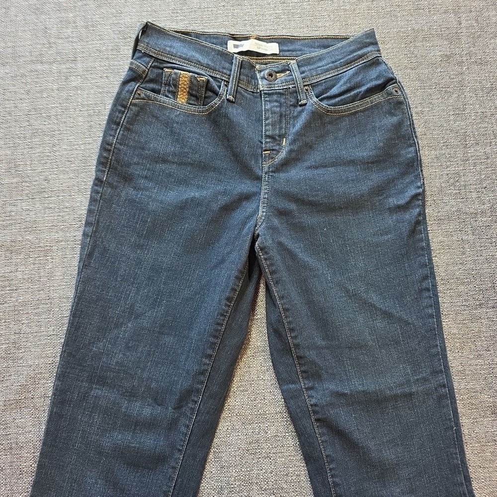 Levi's 512 Jeans Women's Perfectly Slimming Straight Leg Size 2P